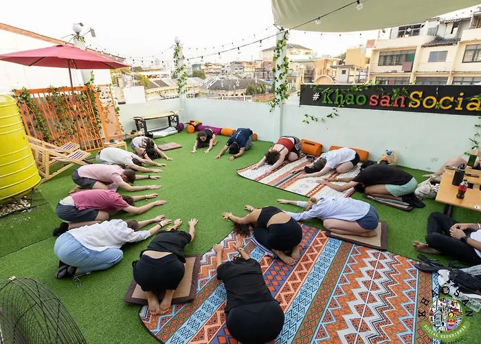 Khao San Social Capsule Hostel